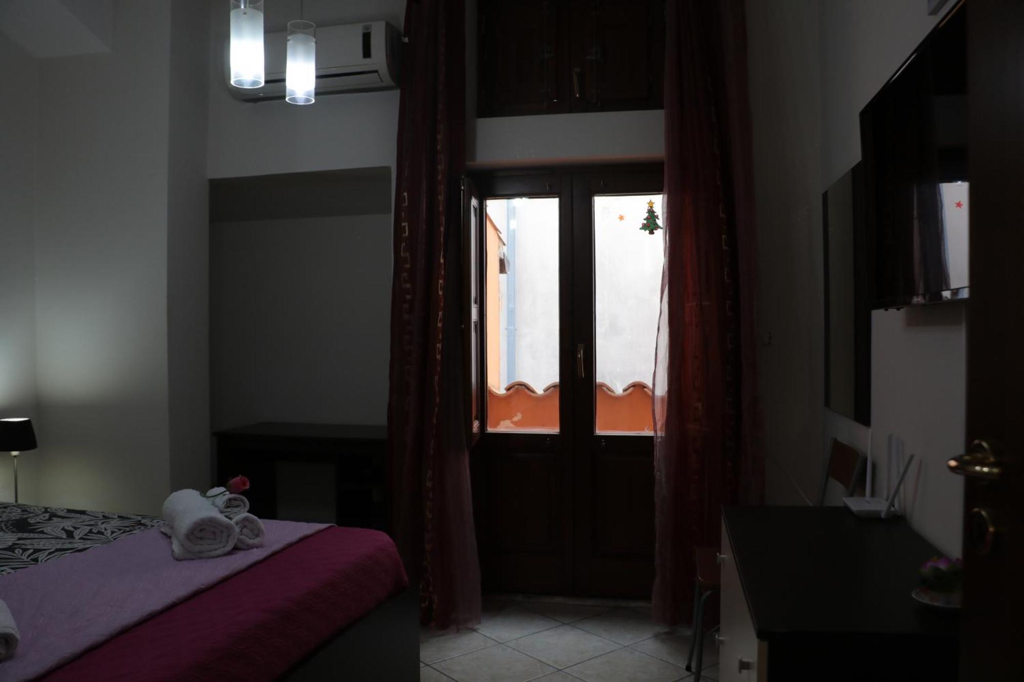 The Maze Vibo B&B Vibo Valentia Bagian luar foto